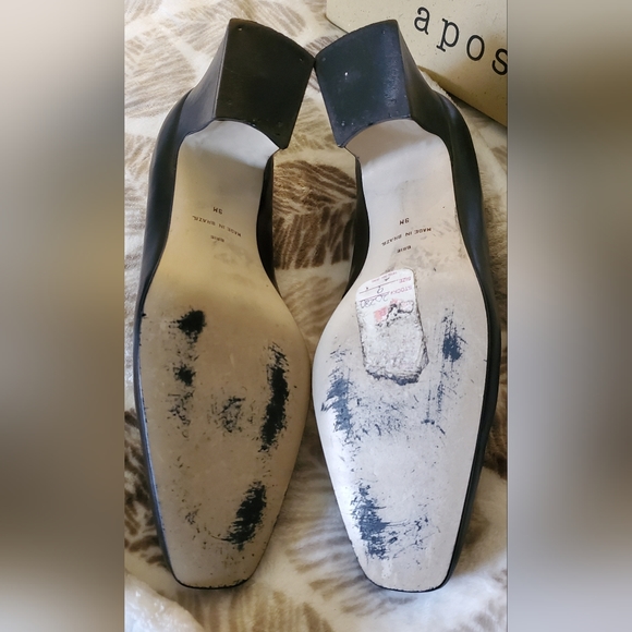 Womens Black Leather Shoes - Picture 5 of 5